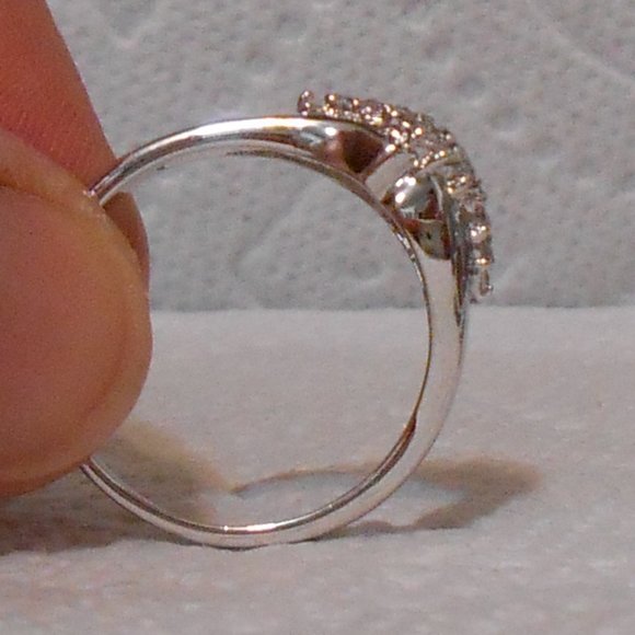 Vintage Silver Tone Cluster Fashion Dome Statement Cocktail Ring Size 11 - Picture 3 of 6